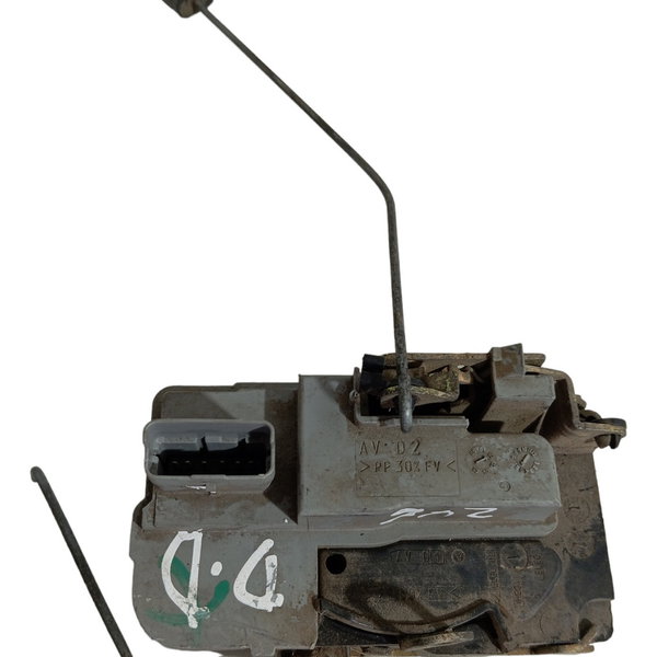 Fechadura Porta Dianteira Direita Peugeot 206  2002 03 04