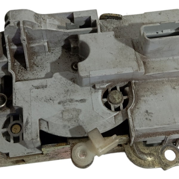 Fechadura Porta Dianteira Esquerda Citroen C5 2004 2005