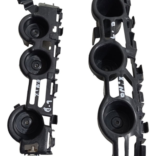 Guia Parachoque Traseiro Direito Chevrolet Onix 1.4  2018