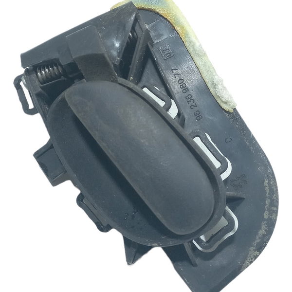 Maçaneta Interna Direita Peugeot 206 X Dianteira