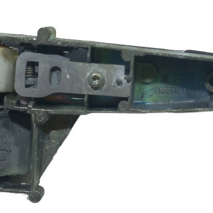 Maçaneta Externa Traseira Direita Peugeot 208  2014 Preto Traseira