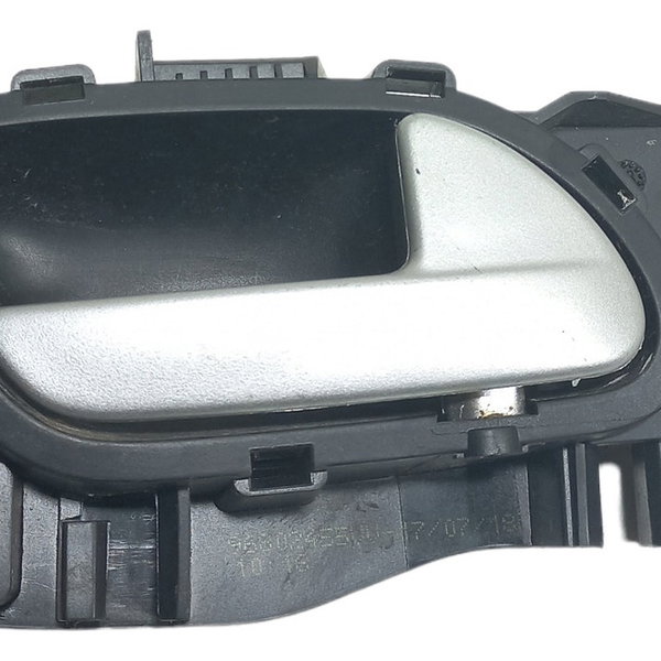 Maçaneta Interna Dianteira Direita Peugeot 208 2018 Cromado Dianteira