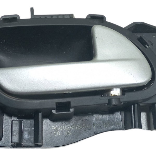 Maçaneta Interna Dianteira Direita Peugeot 208 2018 Cromado Dianteira