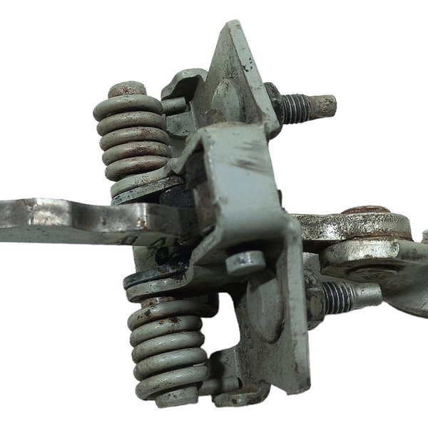 Limitador Porta Traseira Esquerda Peugeot 206