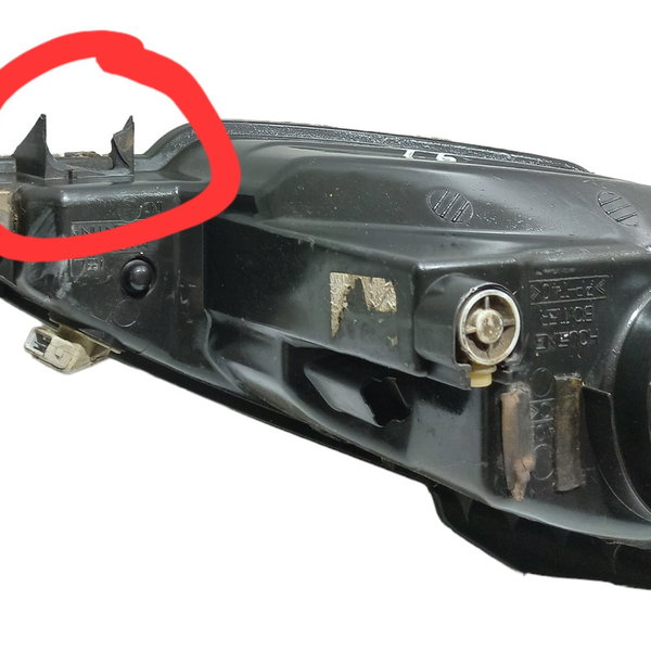 Farol Esquerdo Peugeot 206  Esquerdo