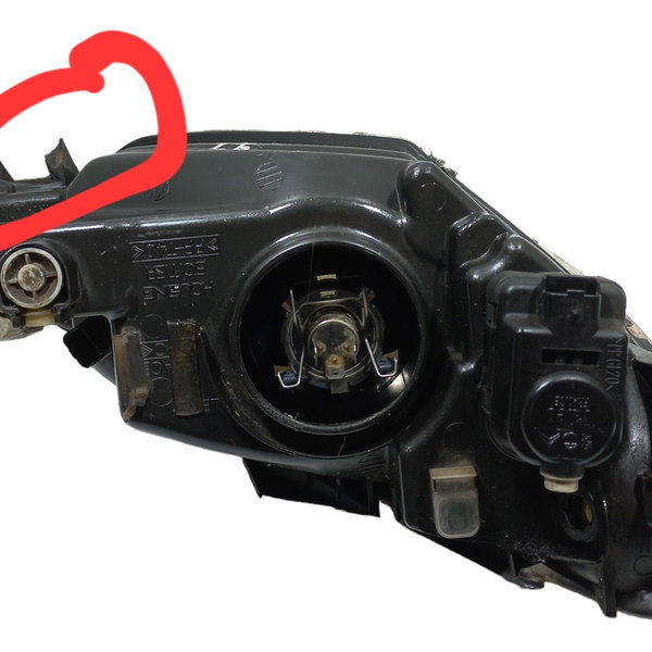 Farol Esquerdo Peugeot 206  Esquerdo