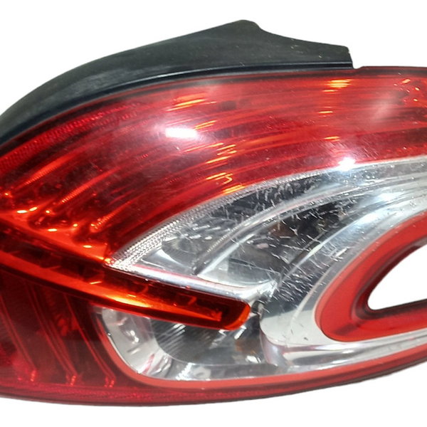 Lanterna Traseira Direita Peugeot 208 2014 Allure  Direito Vermelho