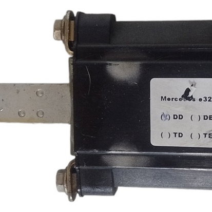 Limitador Porta Dianteira Direita Mercedes Benz E320 1997