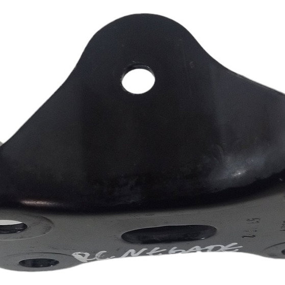 Suporte Braço Suspensão Traseira Direita Jeep Renegade 2016