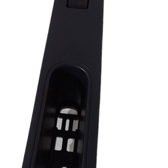 Moldura Botão Vidro Elétrico Traseiro Direito Sentra 2012 13