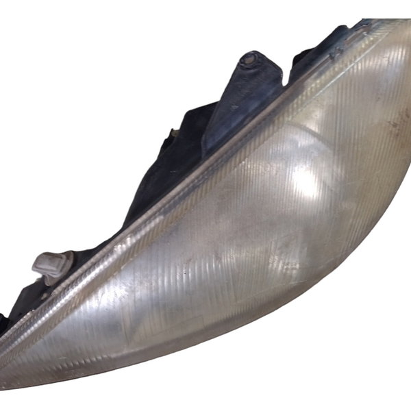 Farol Esquerdo Peugeot 206 2001 2002 2003 2004 2005 2006  Esquerdo