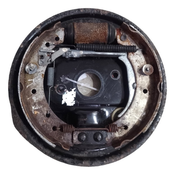 Espelho Sapata Freio Roda Traseira Esquerda Fiat Argo 2018  Preto