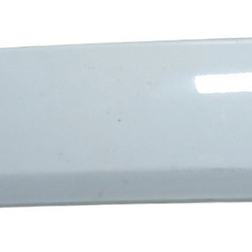 Moldura Aplique Tampa Traseira C/luz Placa Gm Tracker 2016 Branco