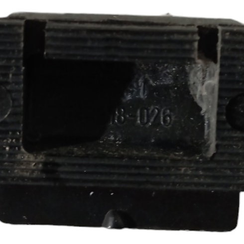 Batente Tampa Traseira Porta Malas Gm Corsa Zafira Monza 99