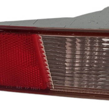 Lanterna Direita Parachoque Traseiro Mitsubishi Outlander 15 Direito Branco