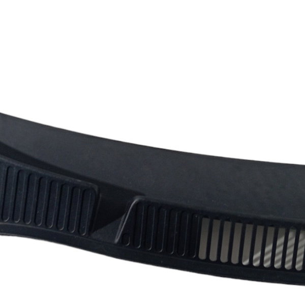 Grade Churrasqueira Direita Volkswagen Fox Spacefox 2013 14