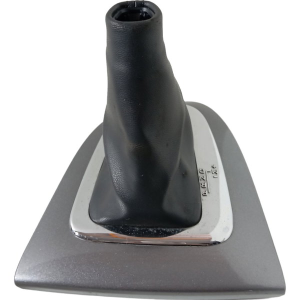 Moldura Coifa Alavanca Câmbio Automatico Renault Captur 2019