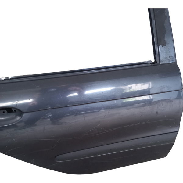 Porta Traseira Direita Renault Scenic Detalhes