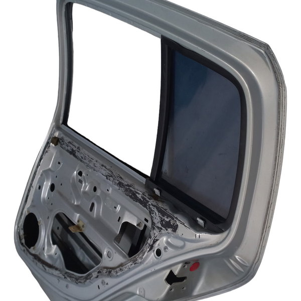 Porta Traseira Direita Renault Clio Detalhe