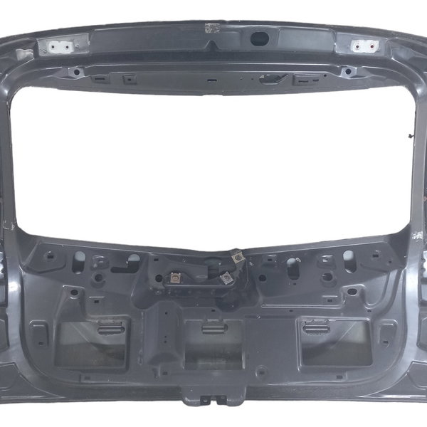 Tampa Traseira Porta Malas Ford Focus Detalhes
