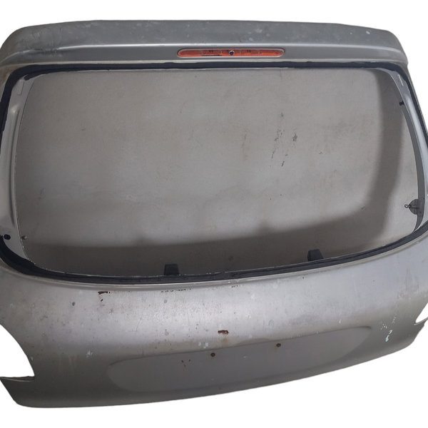 Tampa Traseira Porta Malas Peugeot 206 Detalhes