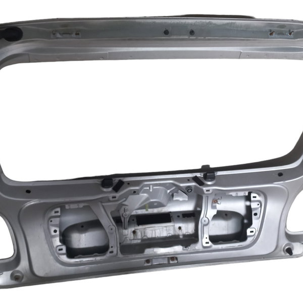 Tampa Traseira Porta Malas Peugeot 206 Detalhes