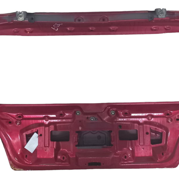 Tampa Traseira Peugeot 307 2005 Detalhes