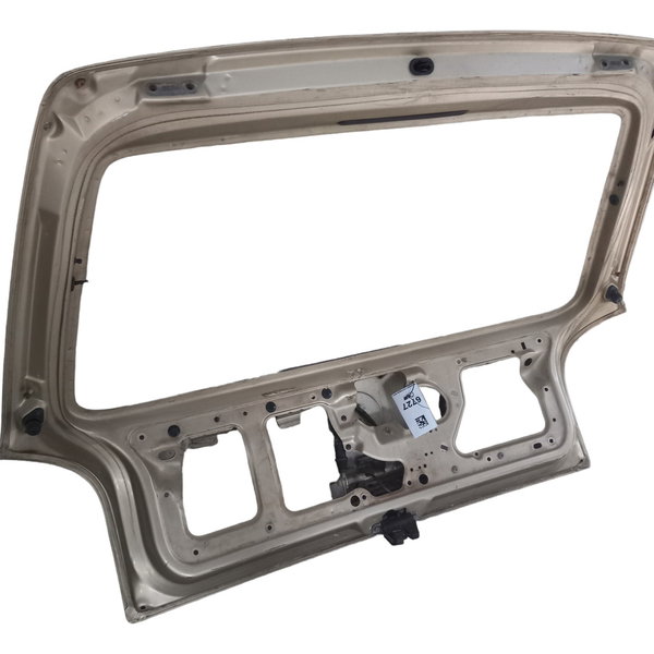 Tampa Traseira Volkswagen Gol G3 2006 Detalhes