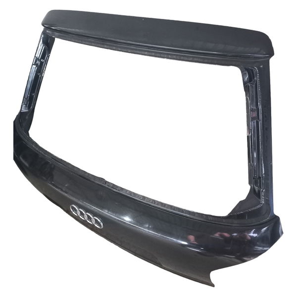 Tampa Traseira Audi A3 2003 Detalhes