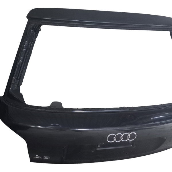 Tampa Traseira Audi A3 2003 Detalhes