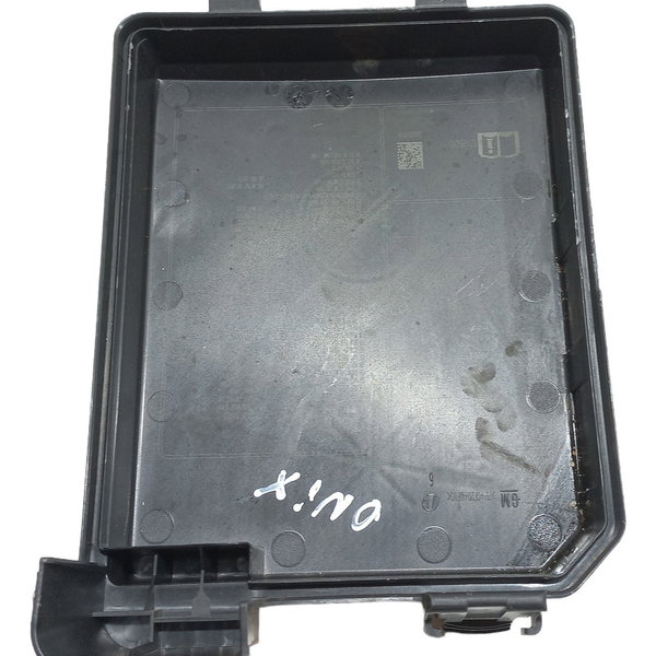 Tampa Caixa Fusível Chevrolet Onix 2018