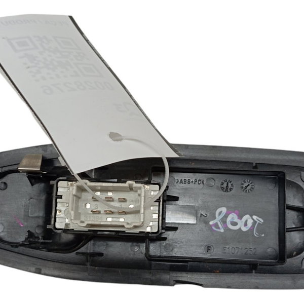 Botão Vidro Elétrico Dianteiro Direito Peugeot 2008 1.6 2016