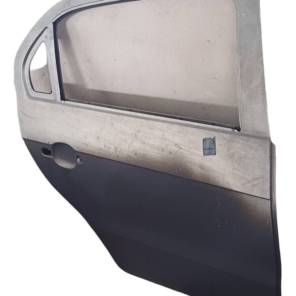 Porta Traseira Direita Volkswagen Gol G5 Detalhes Traseira Direito Cinza