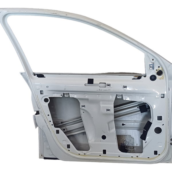Porta Dianteira Esquerda Renault Megane 2008 Detalhes  Dianteira Esquerdo Branco