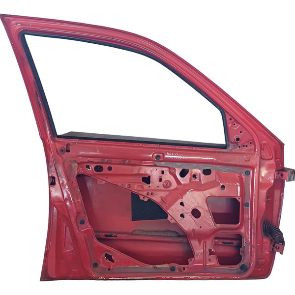 Porta Dianteira Esquerda Volkswagen Polo Van 1998 Detalhes  Dianteira Esquerdo Vermelha