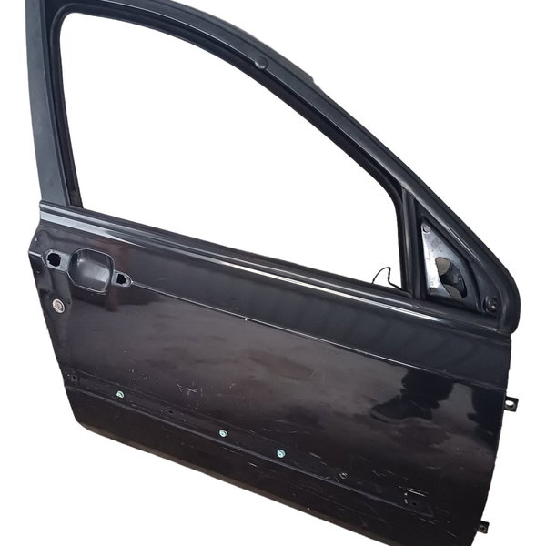 Porta Dianteira Direita Fiat Stilo 2006 Detalhes Dianteira Direito Preto