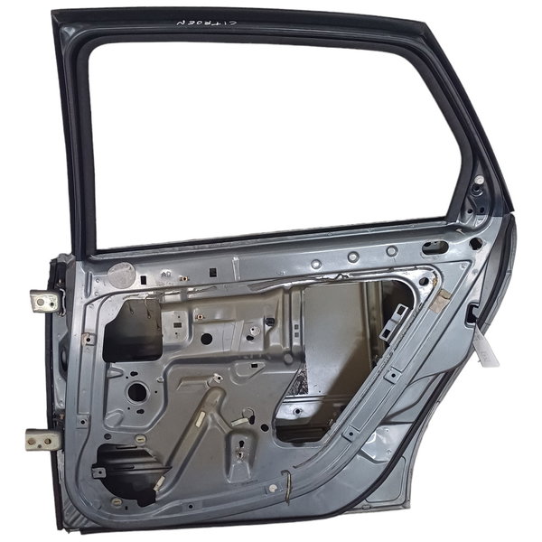 Porta Traseira Direita Citroen C5 2005 Detalhes Traseira Direito Cinza