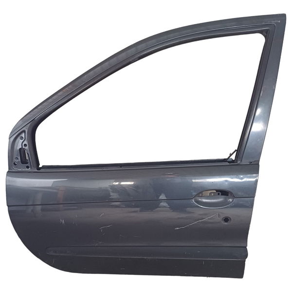 Porta Dianteira Esquerda Renault Scenic 2003 Detalhes