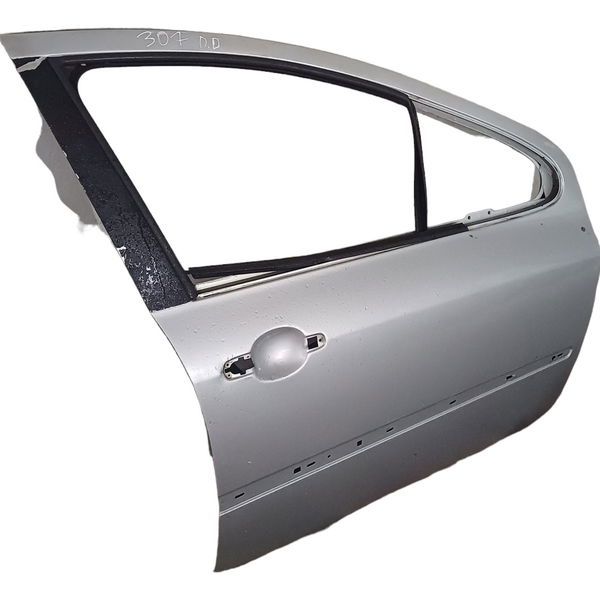 Porta Dianteira Direita Peugeot 307 2007 Dianteira Direito Prata