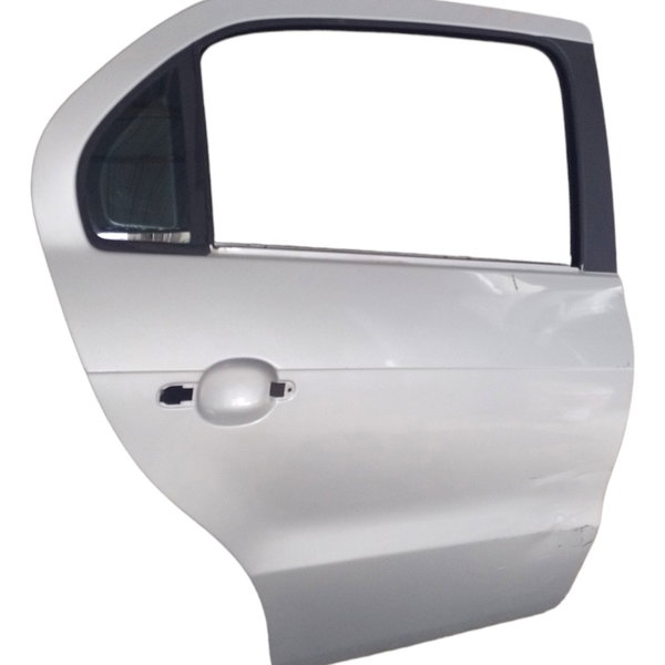 Porta Traseira Direita Volkswagen Gol G7 Detalhes  Traseira Direito Prata