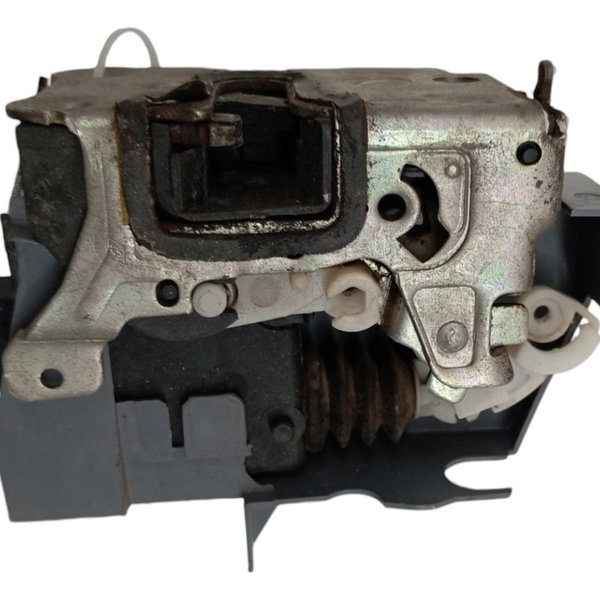 Fechadura Porta Traseira Esquerda Renault Symbol 2011 2012