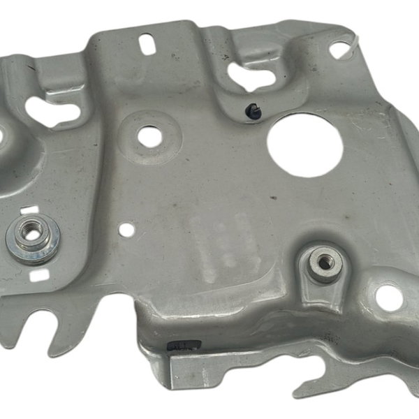 Suporte Porta Malas Esquerdo Mercedes Benz B180 B200 2009 10