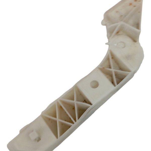 Guia Parachoque Dianteiro Direito Nissan Livina 2012 2013 14