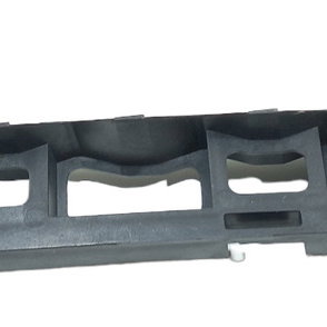 Guia Parachoque Traseiro Direito Volkswagen Crossfox 2014