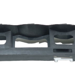 Guia Parachoque Traseiro Direito Volkswagen Crossfox 2014