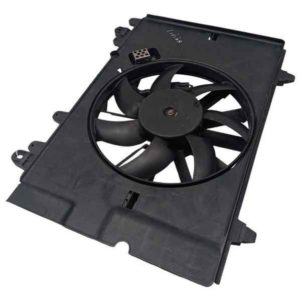 Defletor Radiador Motor Ventoinha Nissan Livina 1.8 2012 13