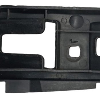 Suporte Guia Parachoque Dianteiro Esquerdo Vw Jetta