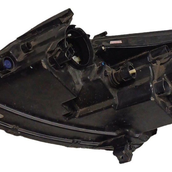 Farol Direito Peugeot 2008 2018 Detalhes