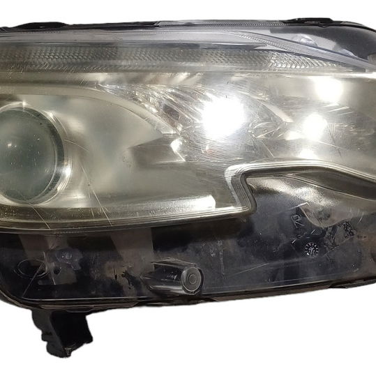 Farol Direito Peugeot 2008 2018 Detalhes