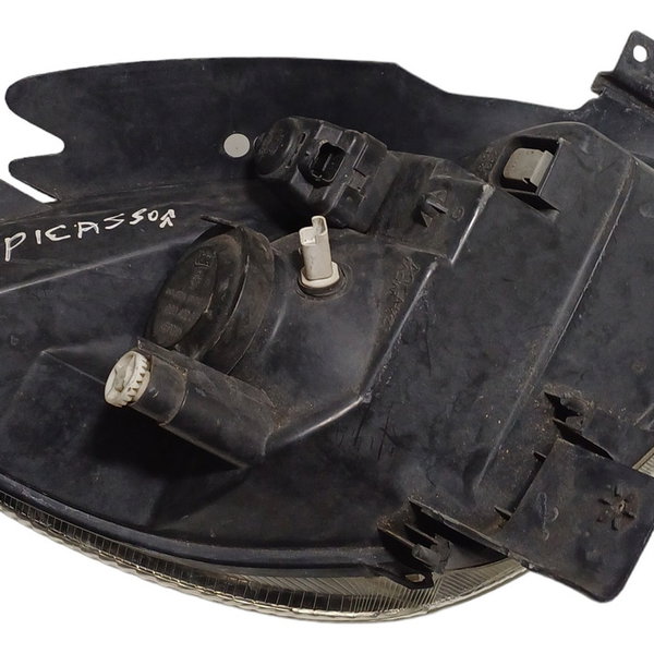 Farol Esquerdo Xsara Picasso 2005